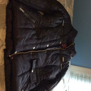 Apple bottoms coat